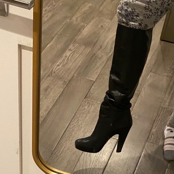 Prada boots - Picture 5 of 5